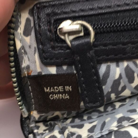 Coach Poppy Black Patent Leather Square Wristlet with Metallic Silver Lettering - Picture 9 of 16